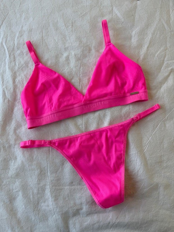 Producto - CONJUNTO TRIANGULITO  MORLEY PINK HASTA 105 - 0