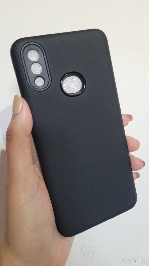 Producto - A10s funda negra anti golpe