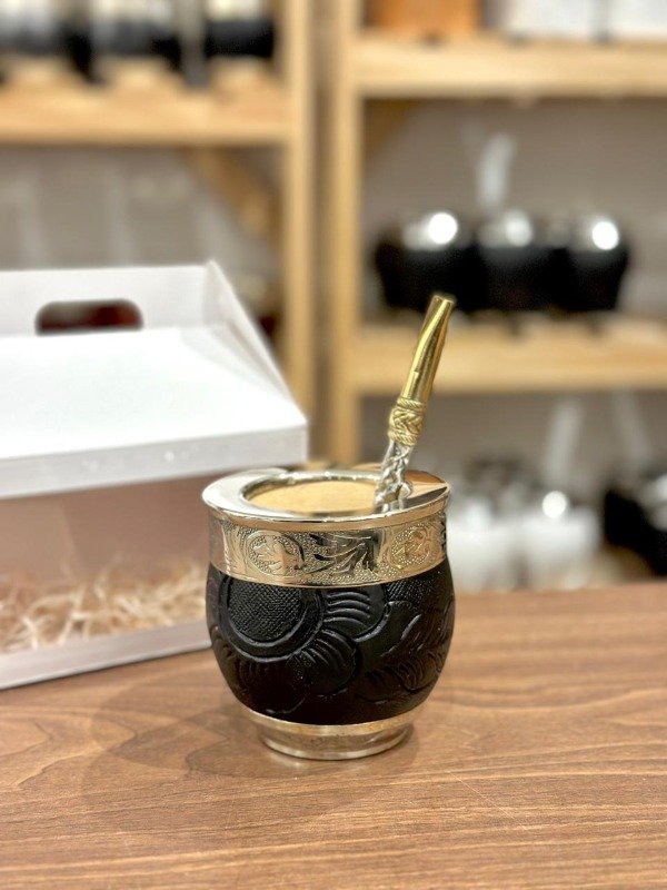 Producto - [BOX] Imperial roma repujado + Bombillon semicurvo + box presentacion de regalo