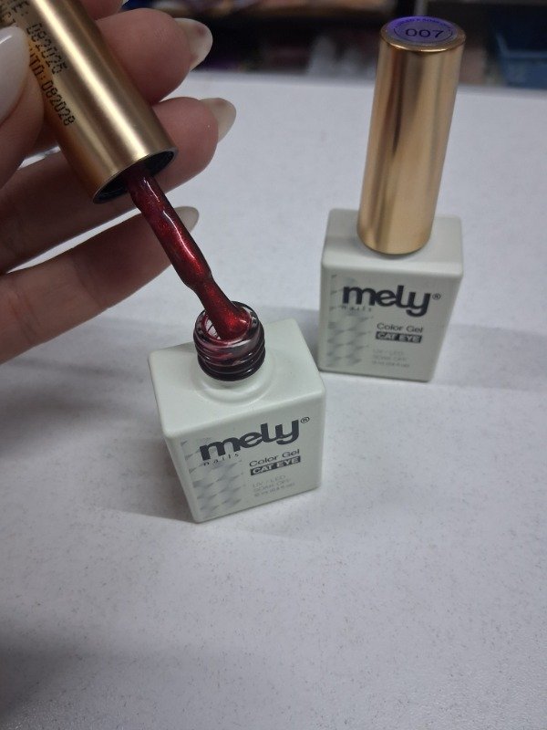 Producto - Ojo de gato mely 07 rojo