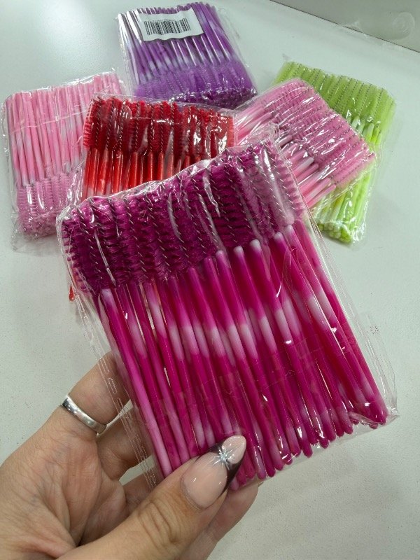 Producto - Cepillos pestañas/cejas paquete x50