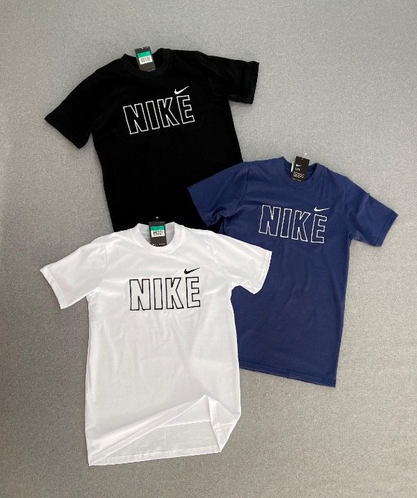 Producto - Remera black 138 bordadas