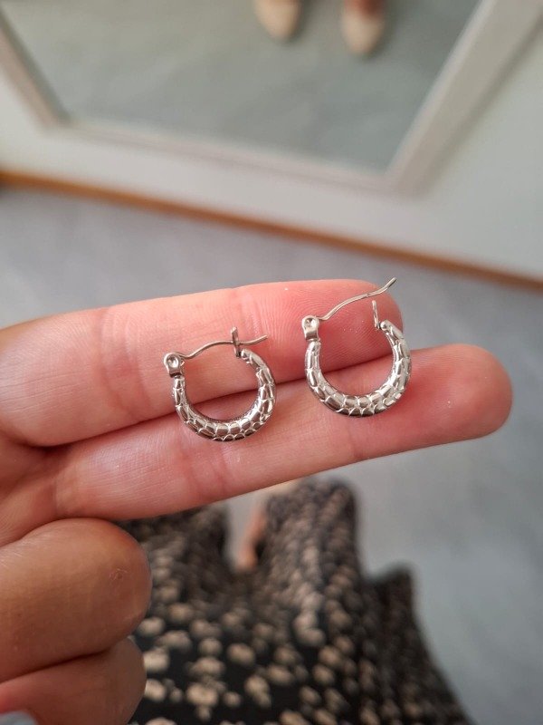 Producto - Argollas con diseño Piedritas