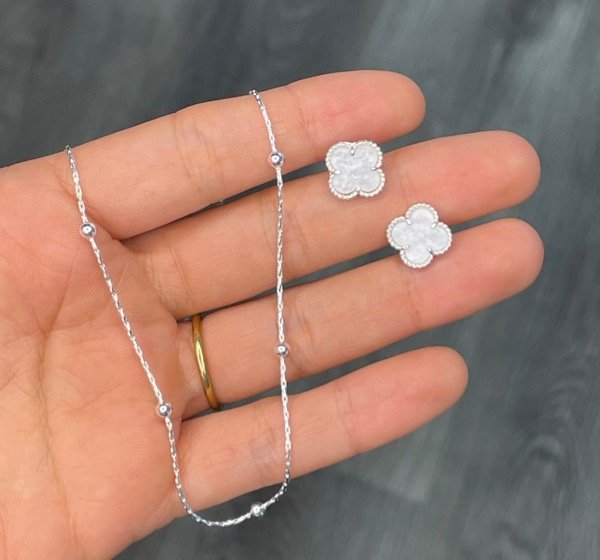 Producto - Laminado aros blancos van cleef