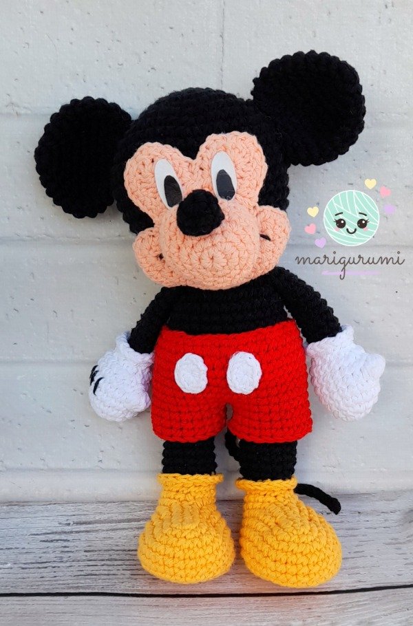 Producto - Mickey Mouse patrón amigurumi