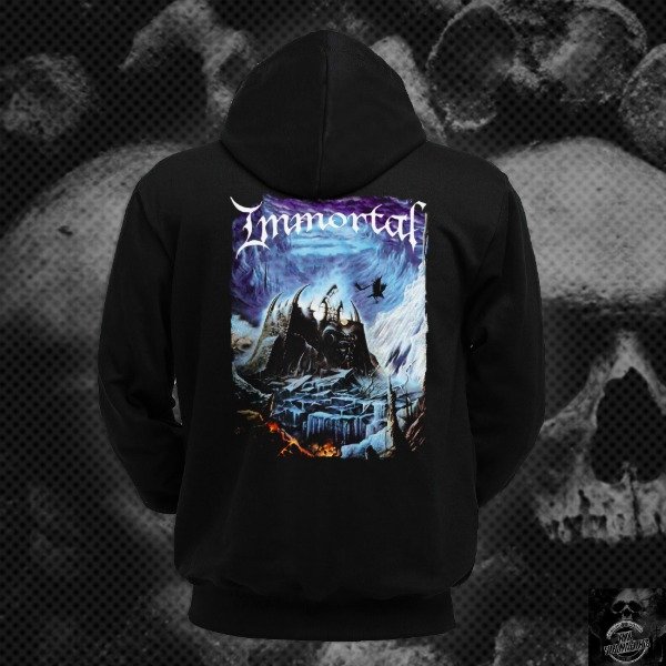 Canguro immortal at the heart of winter