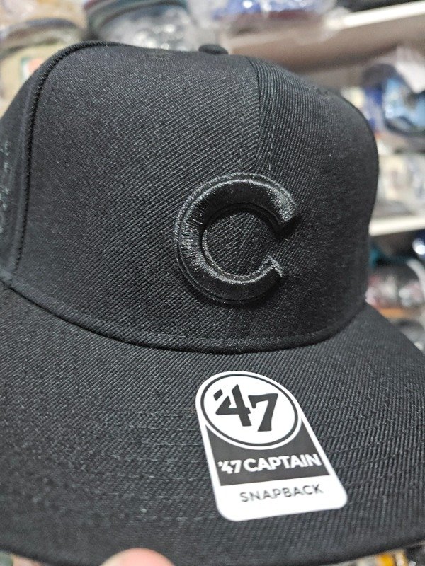 Chicago cubs world series 2016 total black '47 snapback — imagen 3