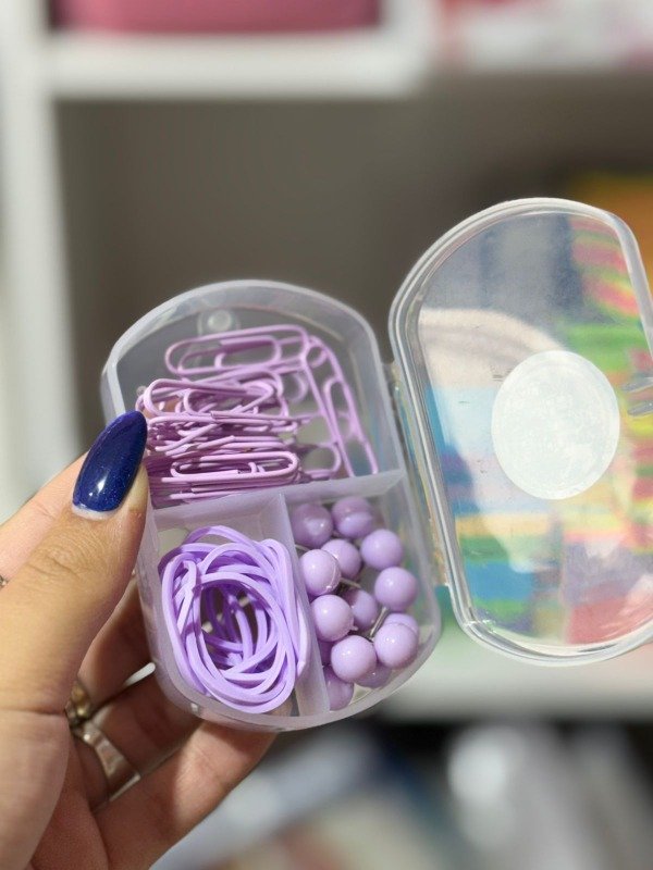 Producto - Set de broche lila (clip de papel, chinches de color, bandas elasticas)