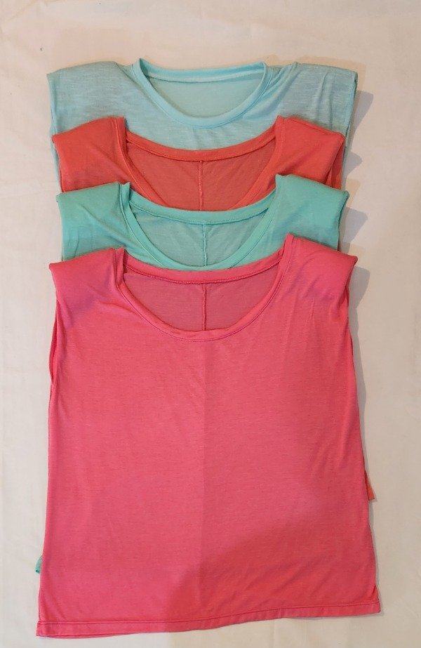 Producto - Remera hombreras