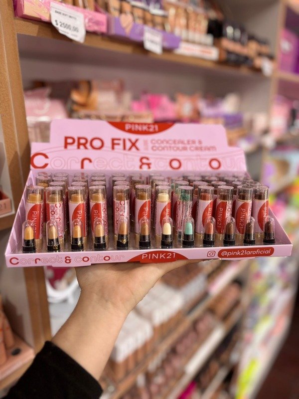 Producto - Corrector y contorno Pro Fix en stick Pink21 - 1