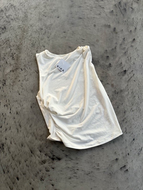 Producto - Musculosa Clásica
