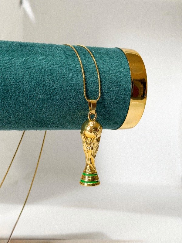 Producto - Collar MUNDIAL GOLD- cola de rata y dije de bronce
