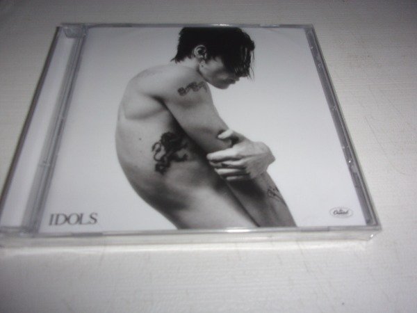 Producto - CD YUNGBLUD IDOLS NUEVO EUROPEO 43C