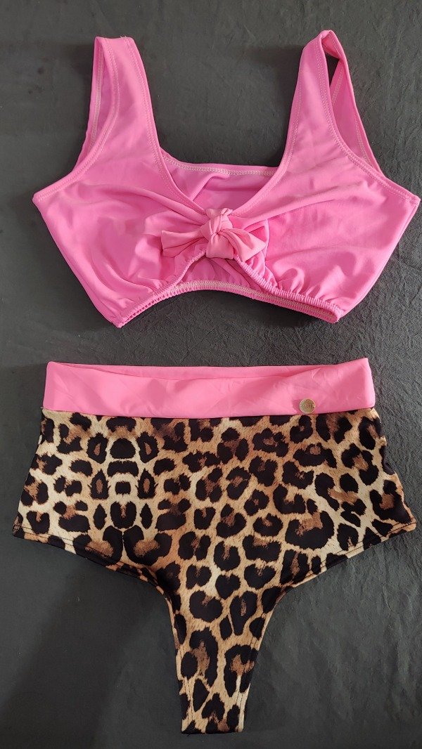 Producto - Bikini rosa y print