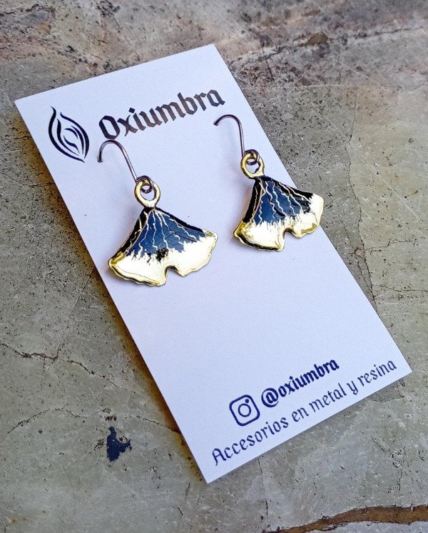 Producto - Aros Ginkgo (dorado y negro)