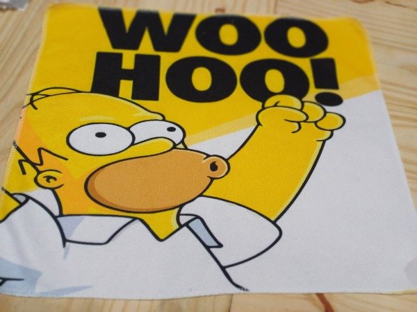 Producto - Individual  /CORTO Homero Woo hoo