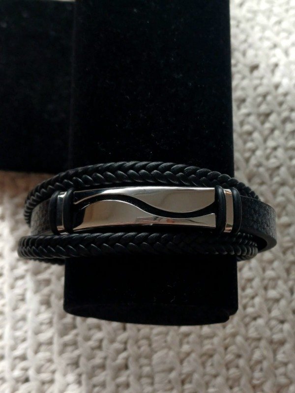 Producto - Pulsera cuero Zarek