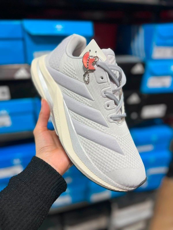 Producto - Adidas Duramo