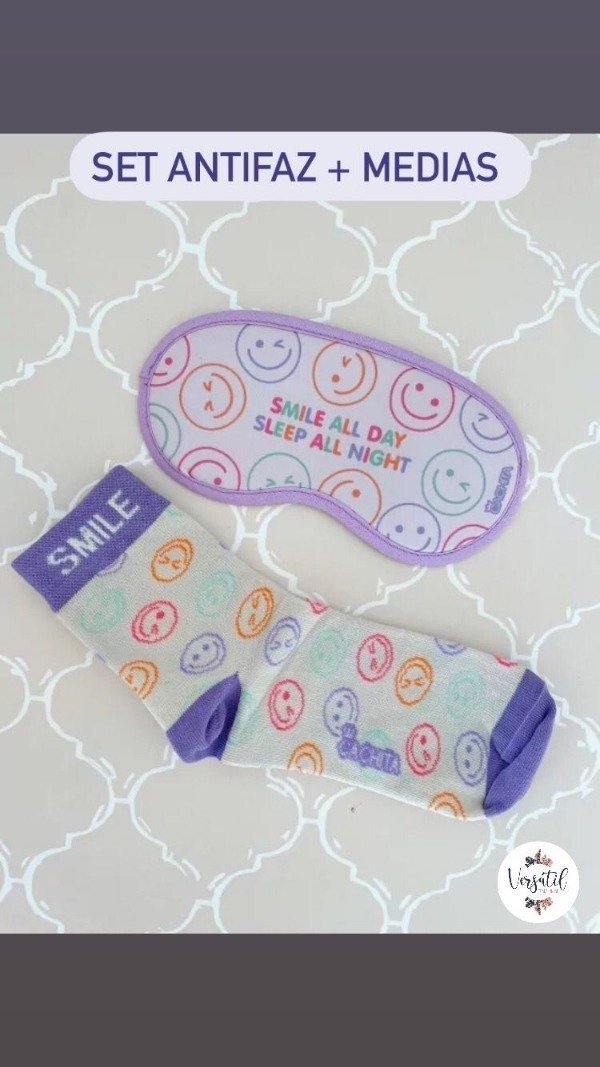 Producto - Set antifaz + medias! Smile ideal regalo