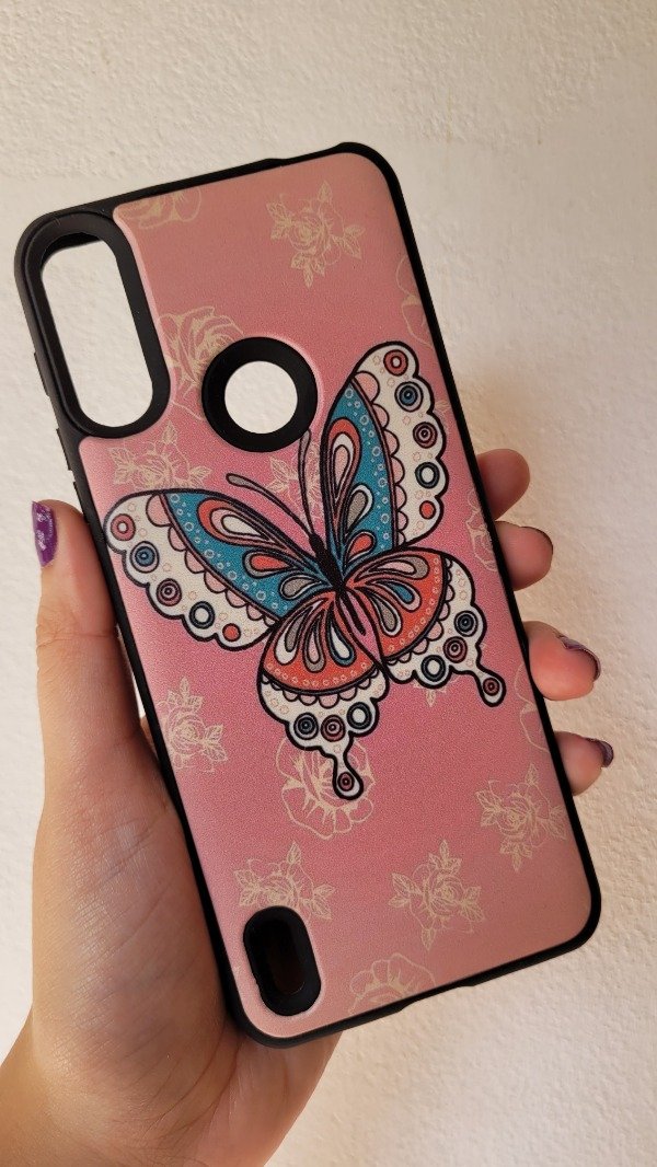 Producto - Mariposa fondo coral