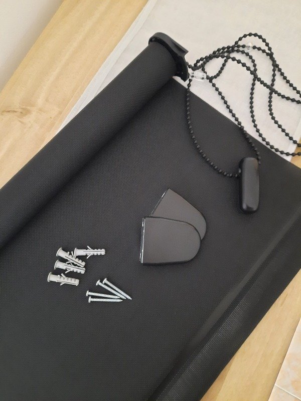 Producto - Sunscreen total black