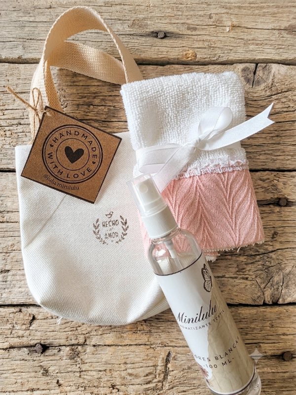 Producto - Kit aromatizante + toallita - 1