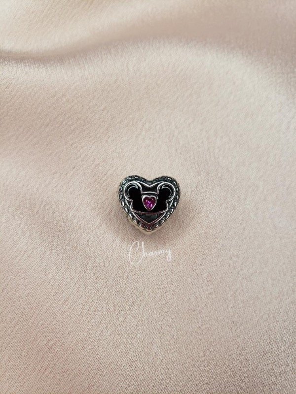 Producto - Charm Mickey love