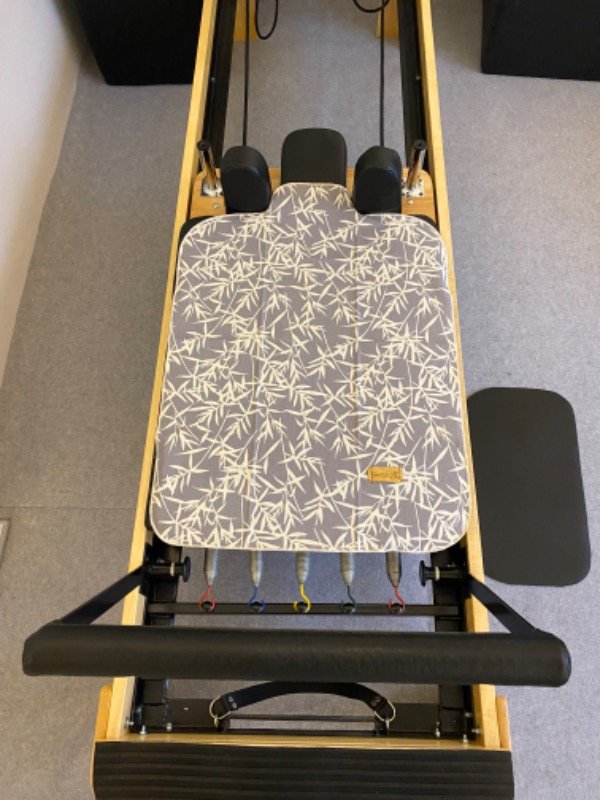 Producto - Carro bambo gris