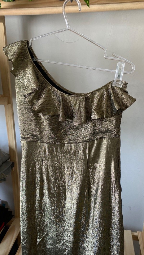 Vestido goldes