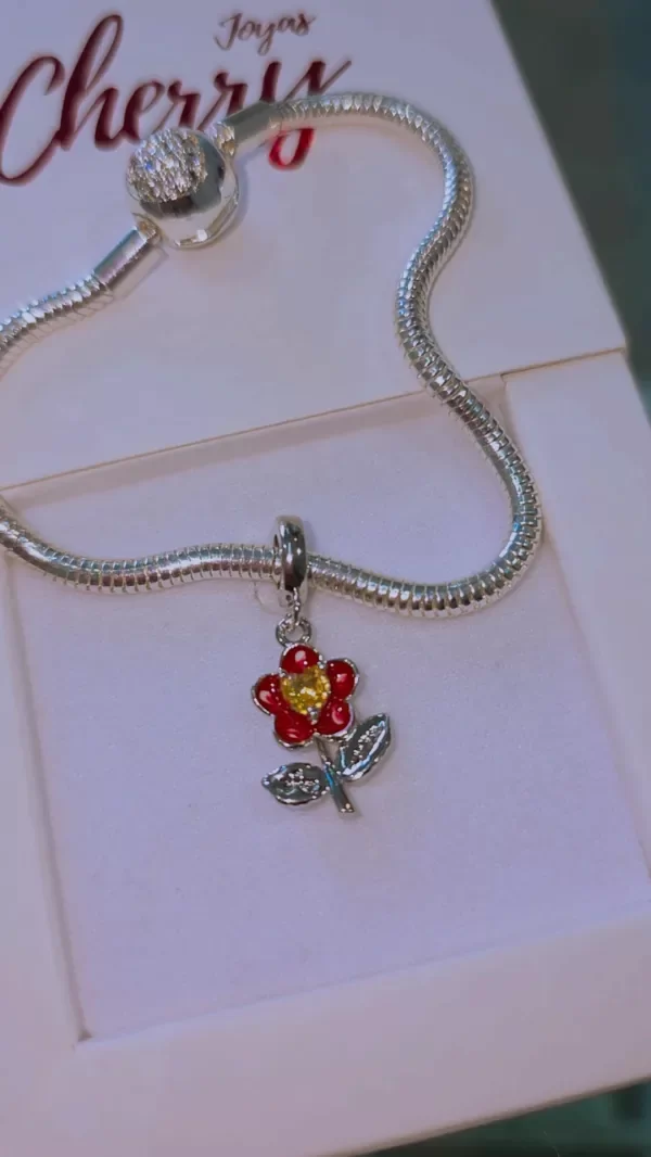 Producto - Charm flor roja AB