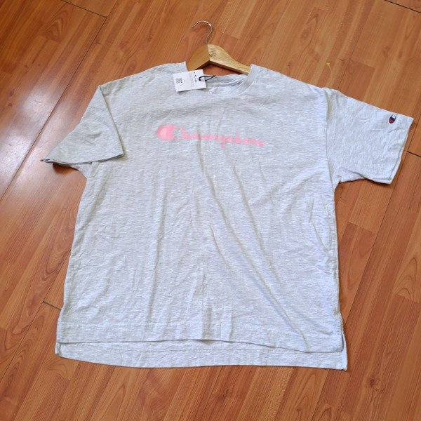 Producto - Remera CHAMPION ORIGINAL t.3/4 NUEVA