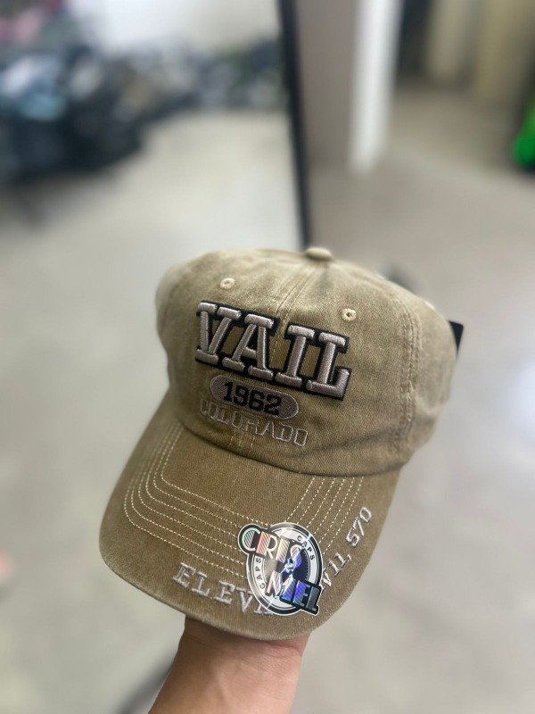 Producto - GORRA VINTAGE BORDADA