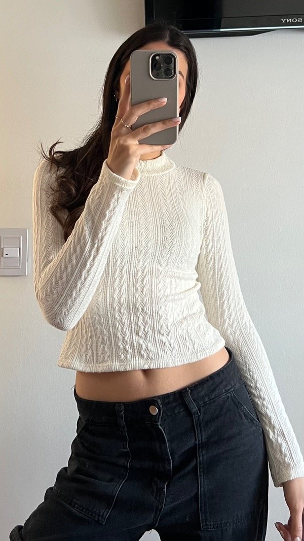Producto - Polera Tejida