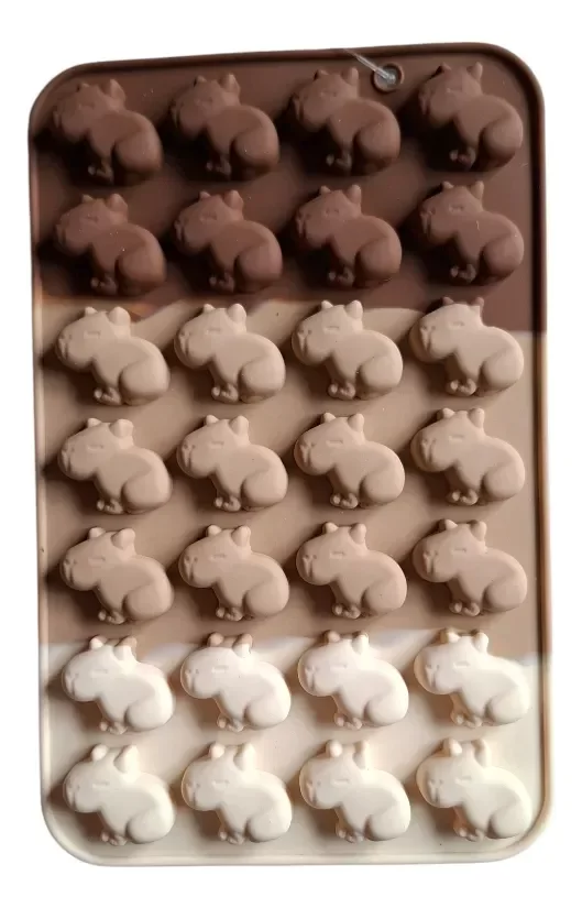 Producto - Molde Silicona Bombones Mini Capibara x28 Ideal P/ Velas Jabones