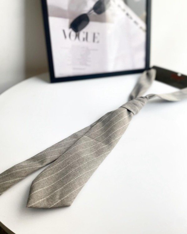 Producto - CORBATA GREY