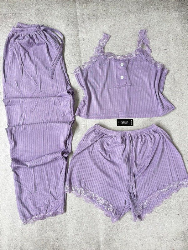 Pijama de morley y encaje 3 piezas  lila