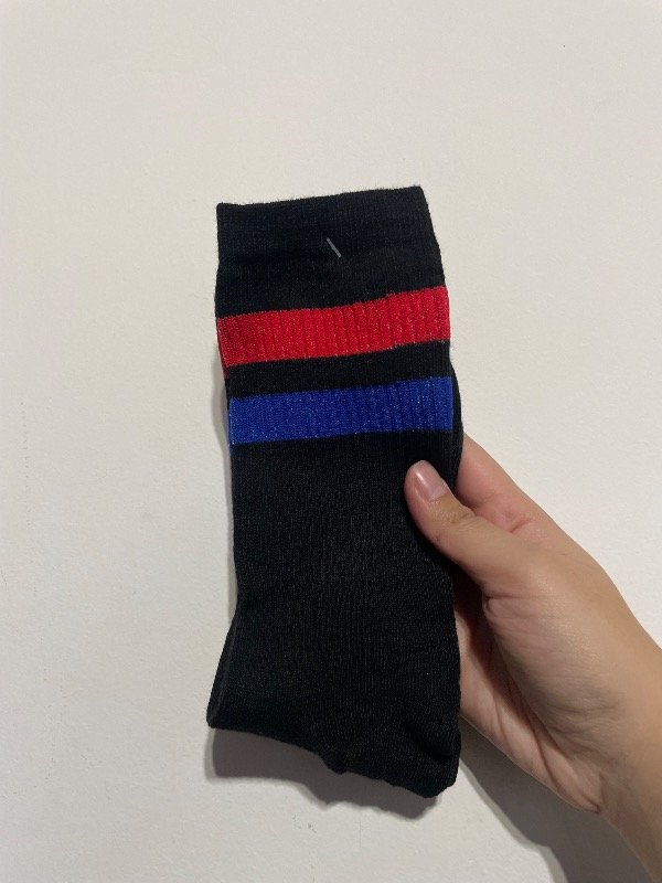 Producto - Media caña adulto old negra lineas rojas y azules