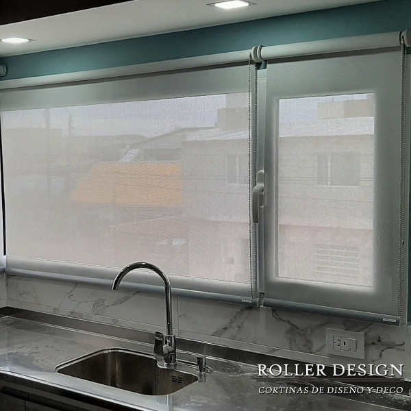 Producto - Cortina Roller Sunscreen Importado (Gris claro)