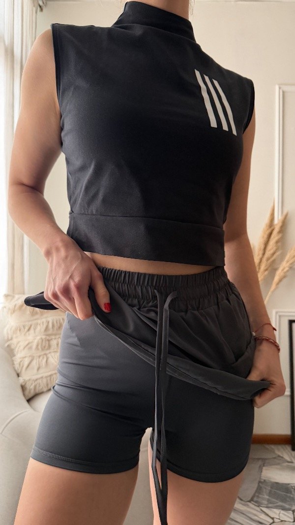 Producto - Pollera deportiva con calza - 1