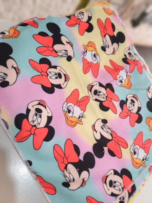 Producto - Individual /CORTO Minnie y Daysi