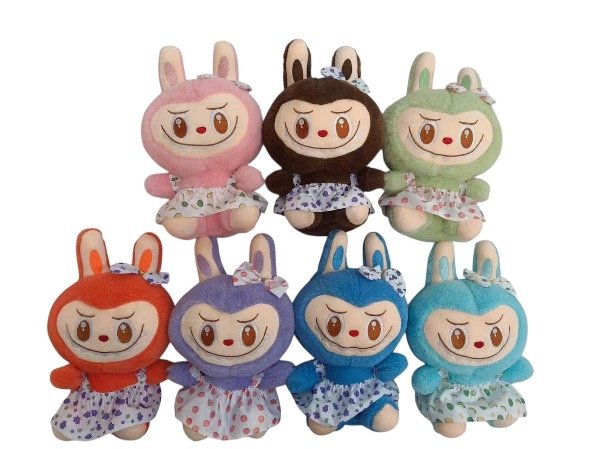 Producto - Peluche labubu con vestido