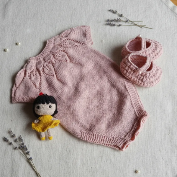 Producto - Body y zapatitos Corina color salmón (1a3 meses)