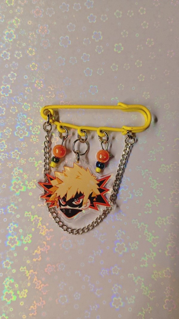 Producto - Bakugo PRENDEDOR