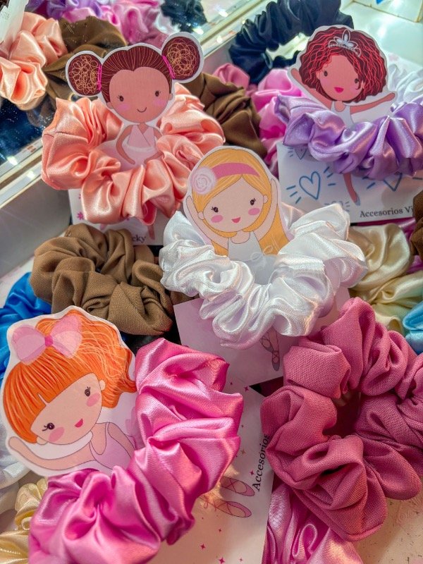 Producto - Pack x12 scrunchie con tarjetón