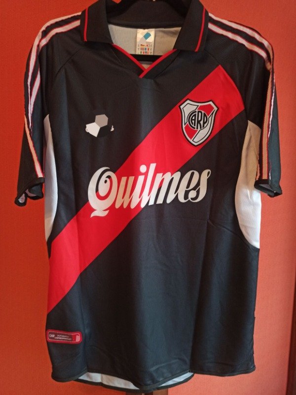Producto - Camiseta River Plate Third 2000/02