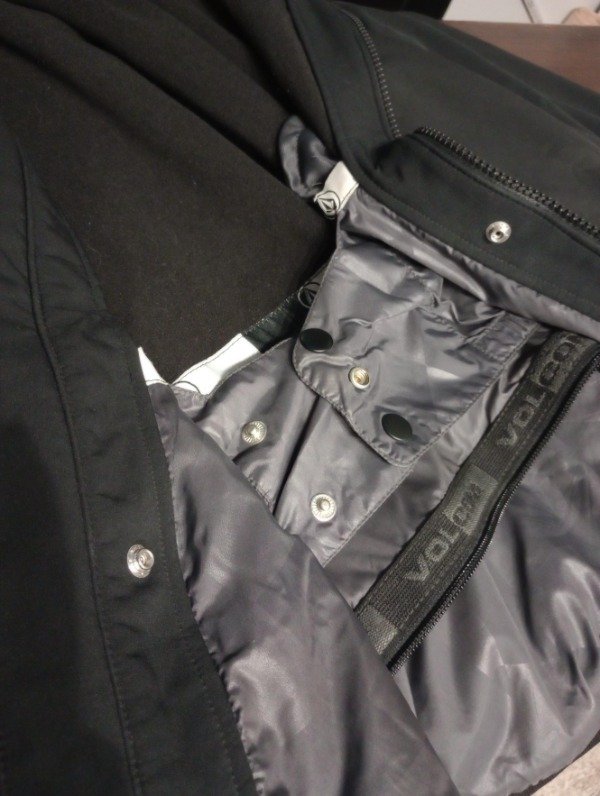 Producto - Campera - Adulto - VOLCOM - Usado - Talle L - P-1184 - 4