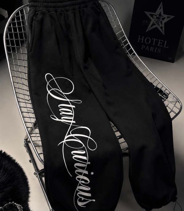 Producto - JOGGING STAY CIRIUS