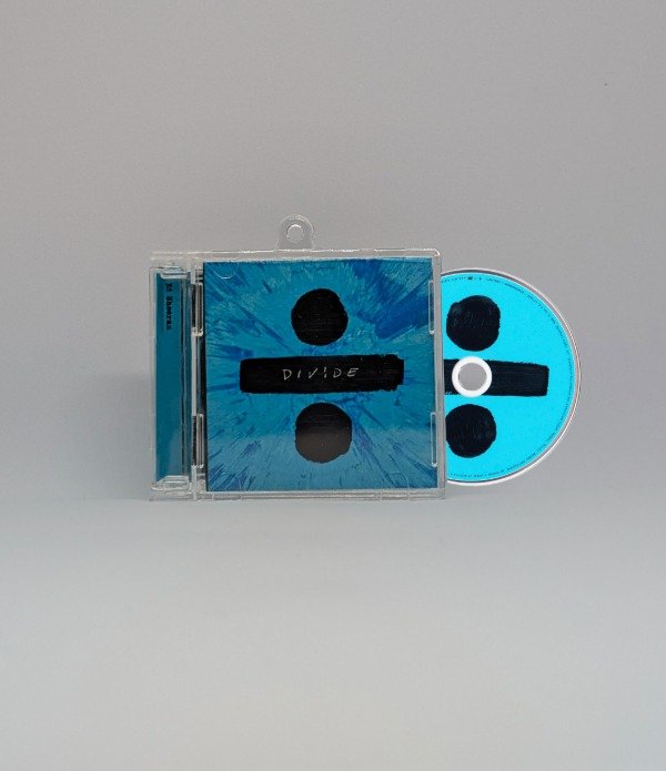 Producto - Division - Llavero CD