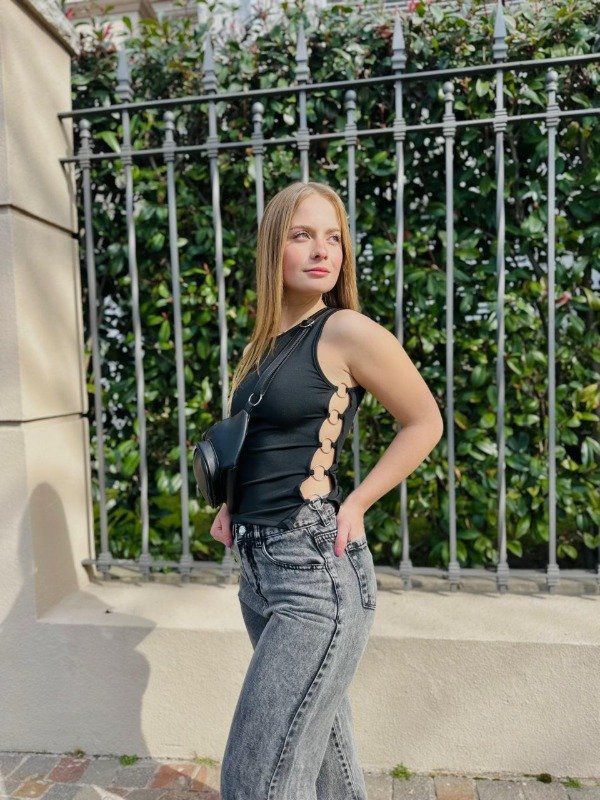Producto - Musculosa Arandela