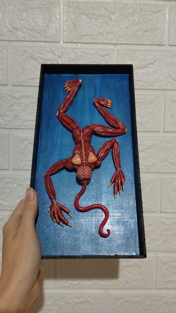 Producto - Cuadro Licker Resident Evil 2